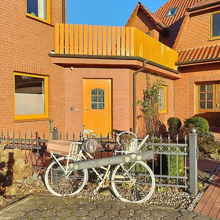 Heike Heitmann - Maisonette-wohnung Oder Lägenhet *